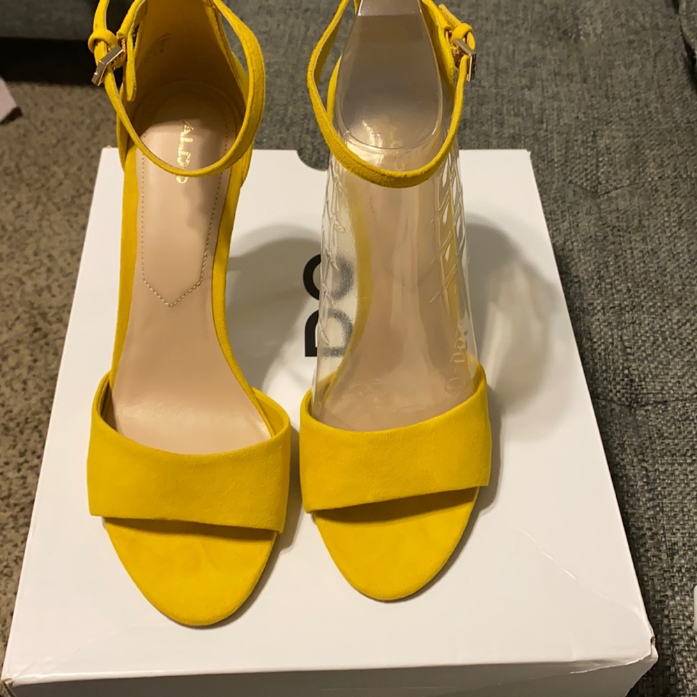 SOLDAldo Sandals - Picture 1 of 8